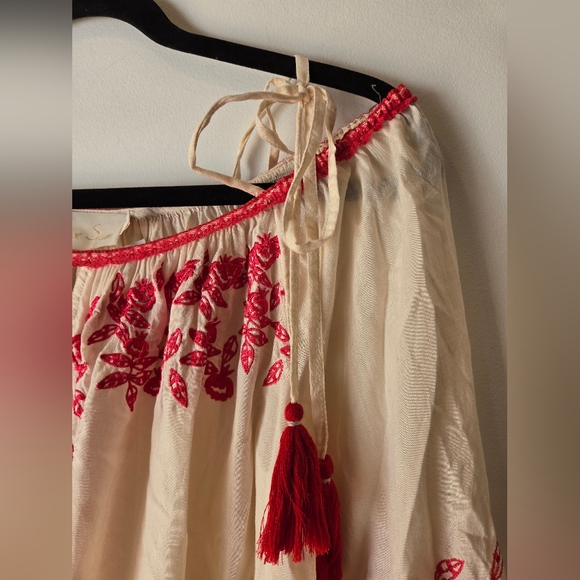 Love Sam Cold Shoulder Peasant Blouse Size Small - Picture 6 of 12